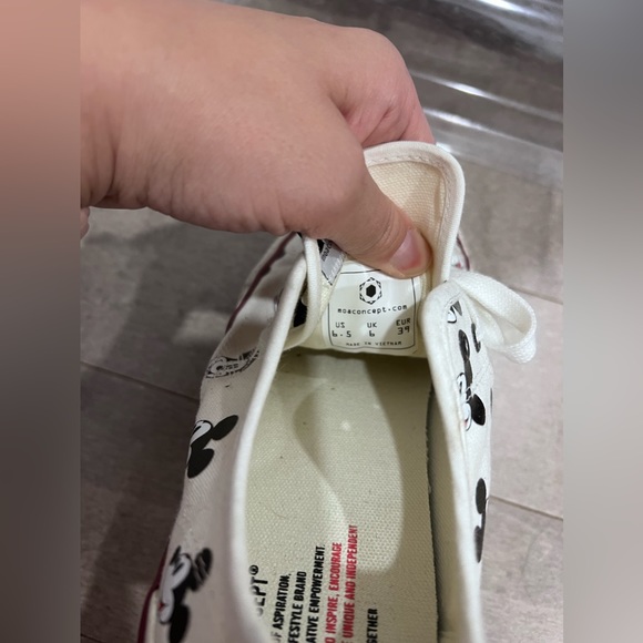 MOA Master of Arts Mickey Mouse sneaker - Picture 6 of 10